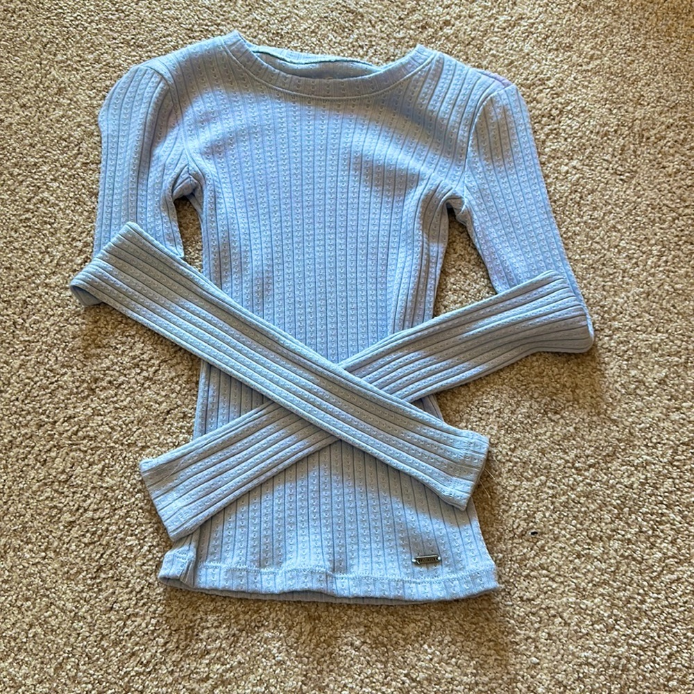 Light blue, stretchy, XS, sweater, Hollister, light fabric